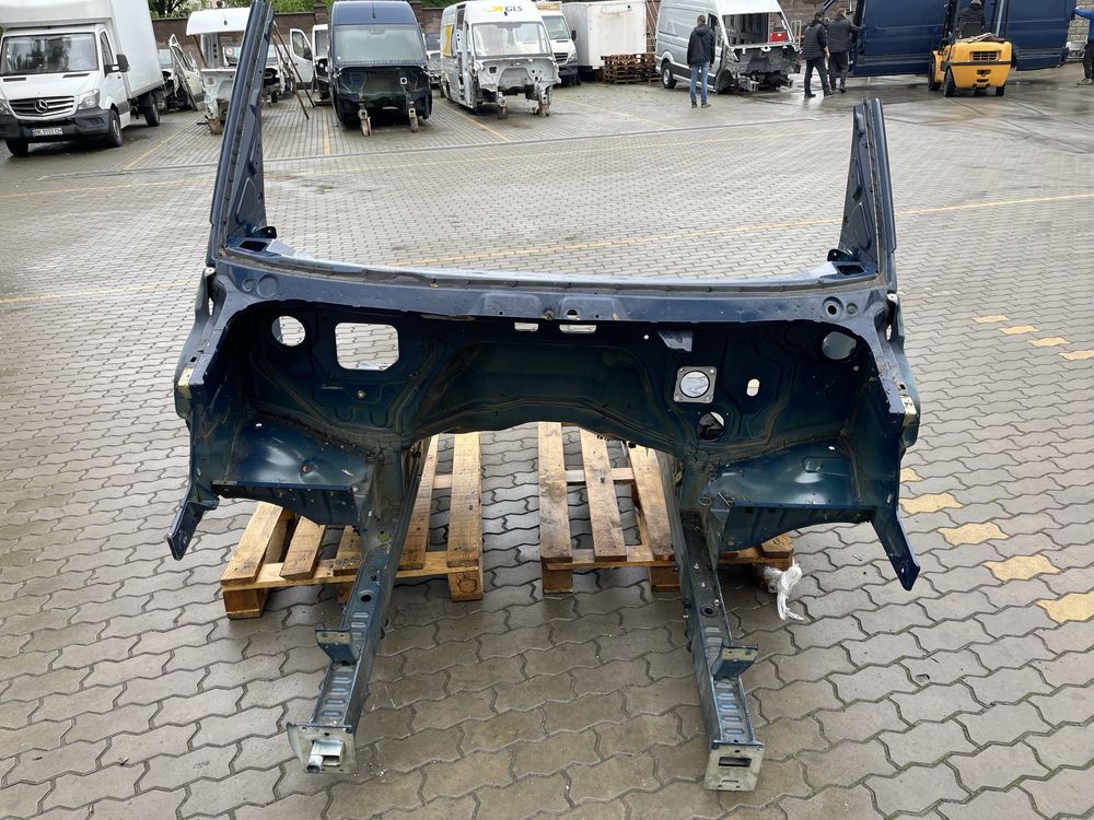 Четверть Mercedes Sprinrer W907 (2022р)