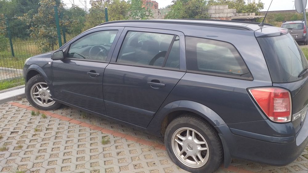 Opel astra H 1.9 cdti na części 2007r