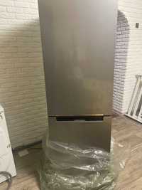 Холодильник двохкамерний SAMSUNG, NoFrost