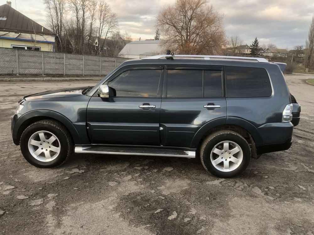 Mitsubishi pajero wagon 3.0GAS 2007