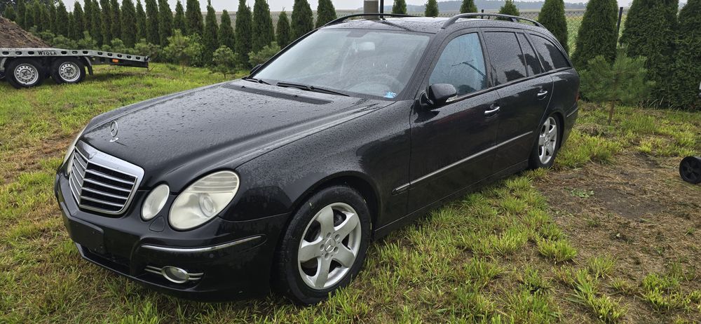 Mercedes Benz E320 V6 CDI avantgarde w211 lift