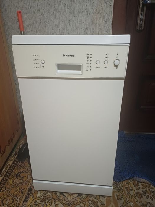 Продам посудомоечную машину HANSA