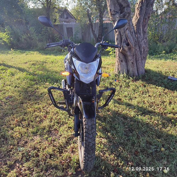 Продам мотоцикл ліфан сітієр 200