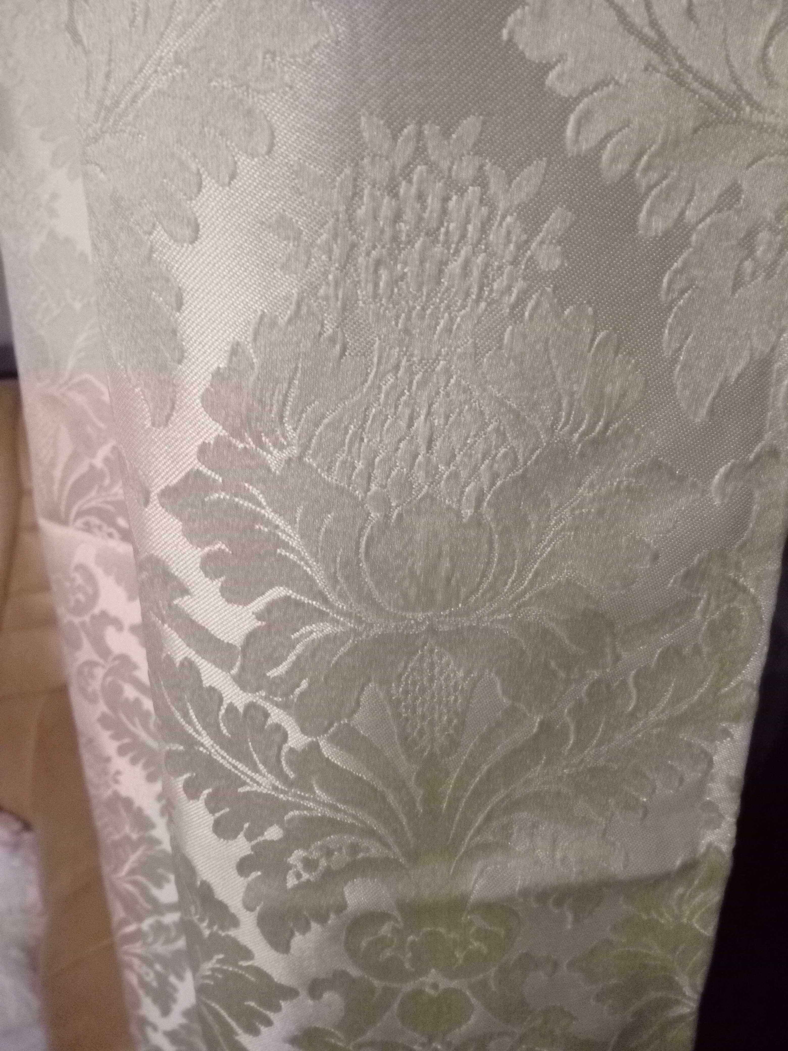 Sprzedam dwie stylowe poszewki z mereżką 40x40