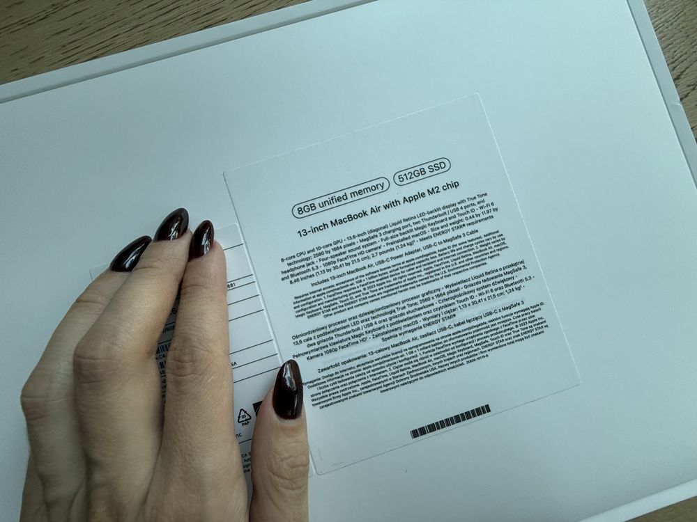 Macbook air 13.6 cala pudelko karton opakowanie