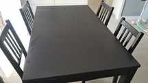 Mesa e cadeiras ikea com almofadas