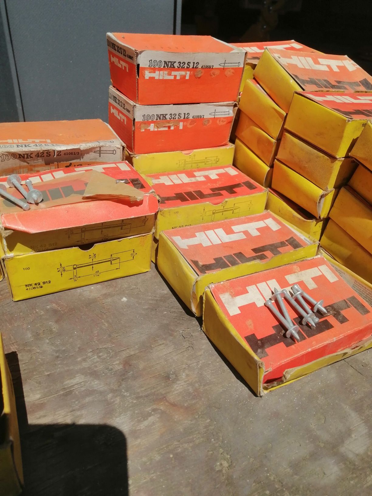 Kołki gwoździe do osadzarki Hilti NK27S12, NK32S12, NK42S12, NK97D12