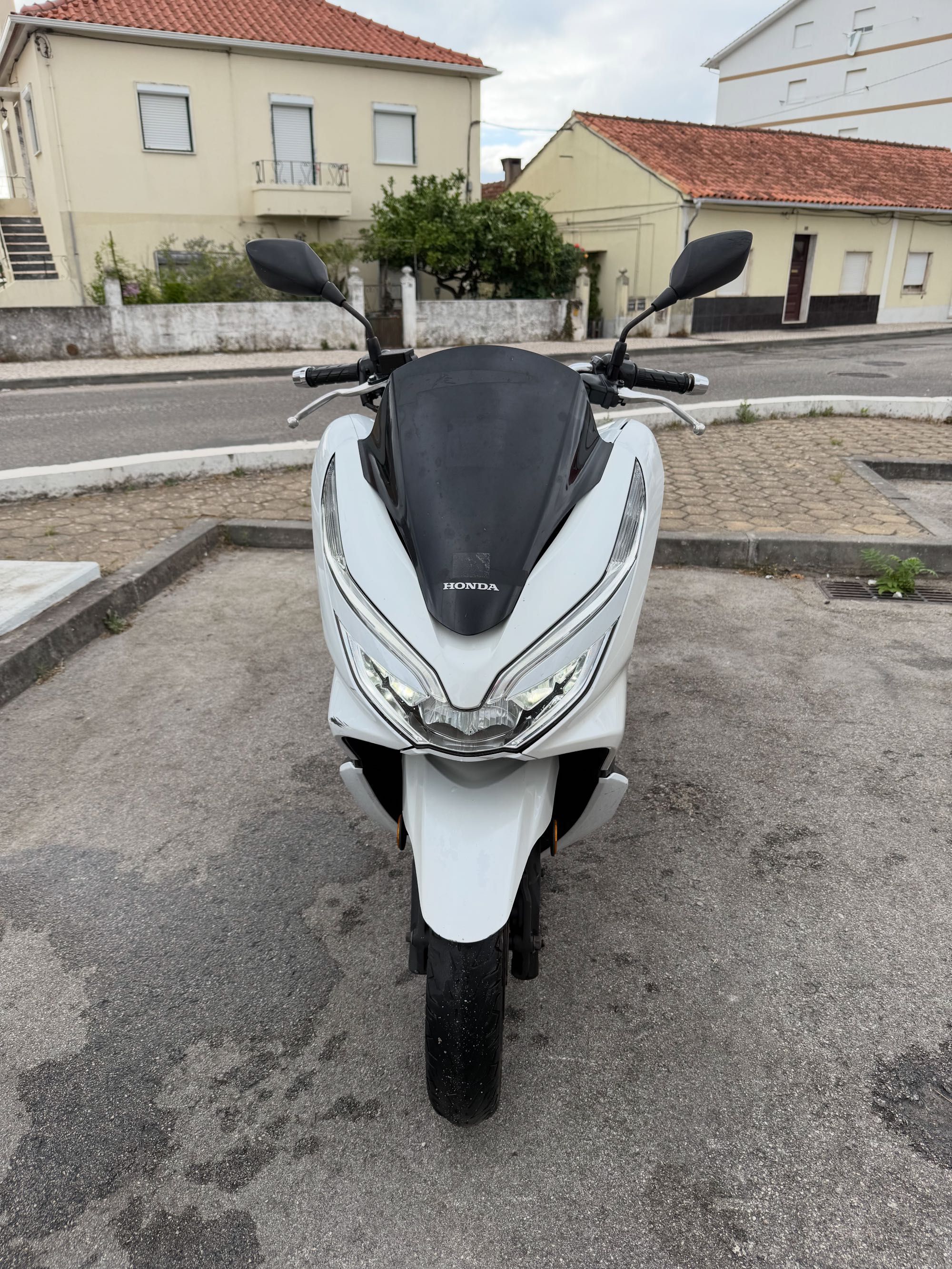 Honda Pcx 2020 .