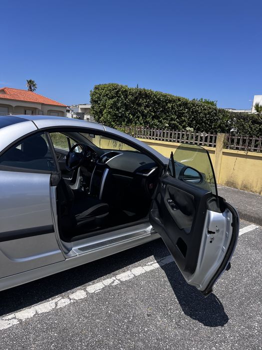 Peugeot 207 cc (cabrio) 2007 1.6 diesel