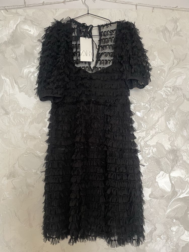 Пушистое черное платье сукня Zara M-L