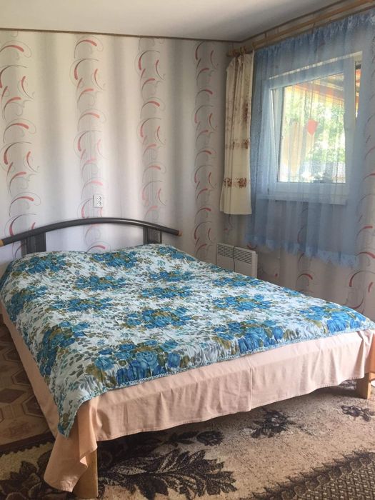Здаються кімнати подобово поряд з термальними басейнами