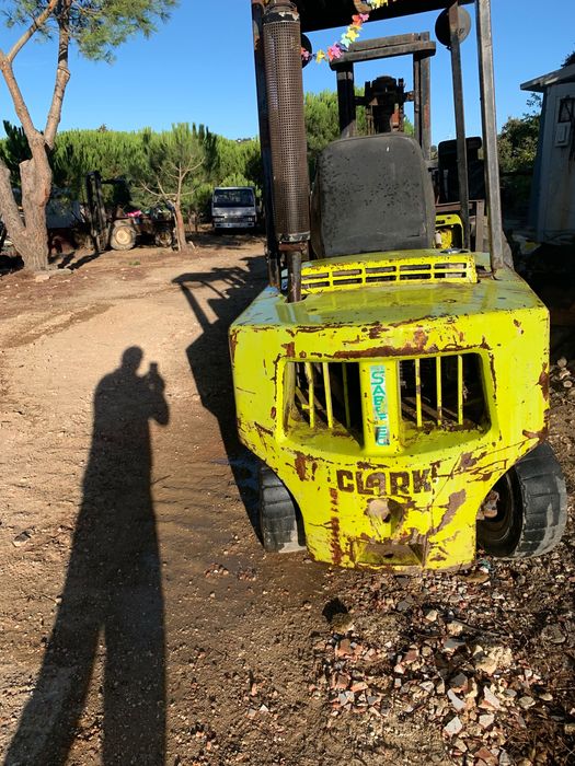 Empilhador kalrq a gasóleo