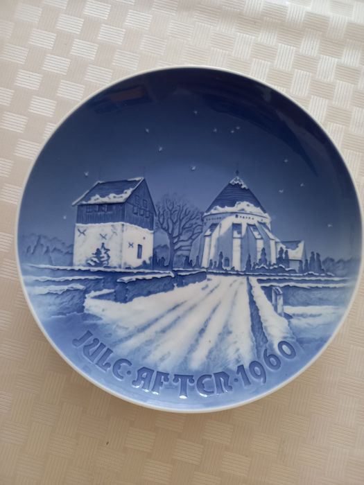 Duński kobaltowy talerz ozdobny