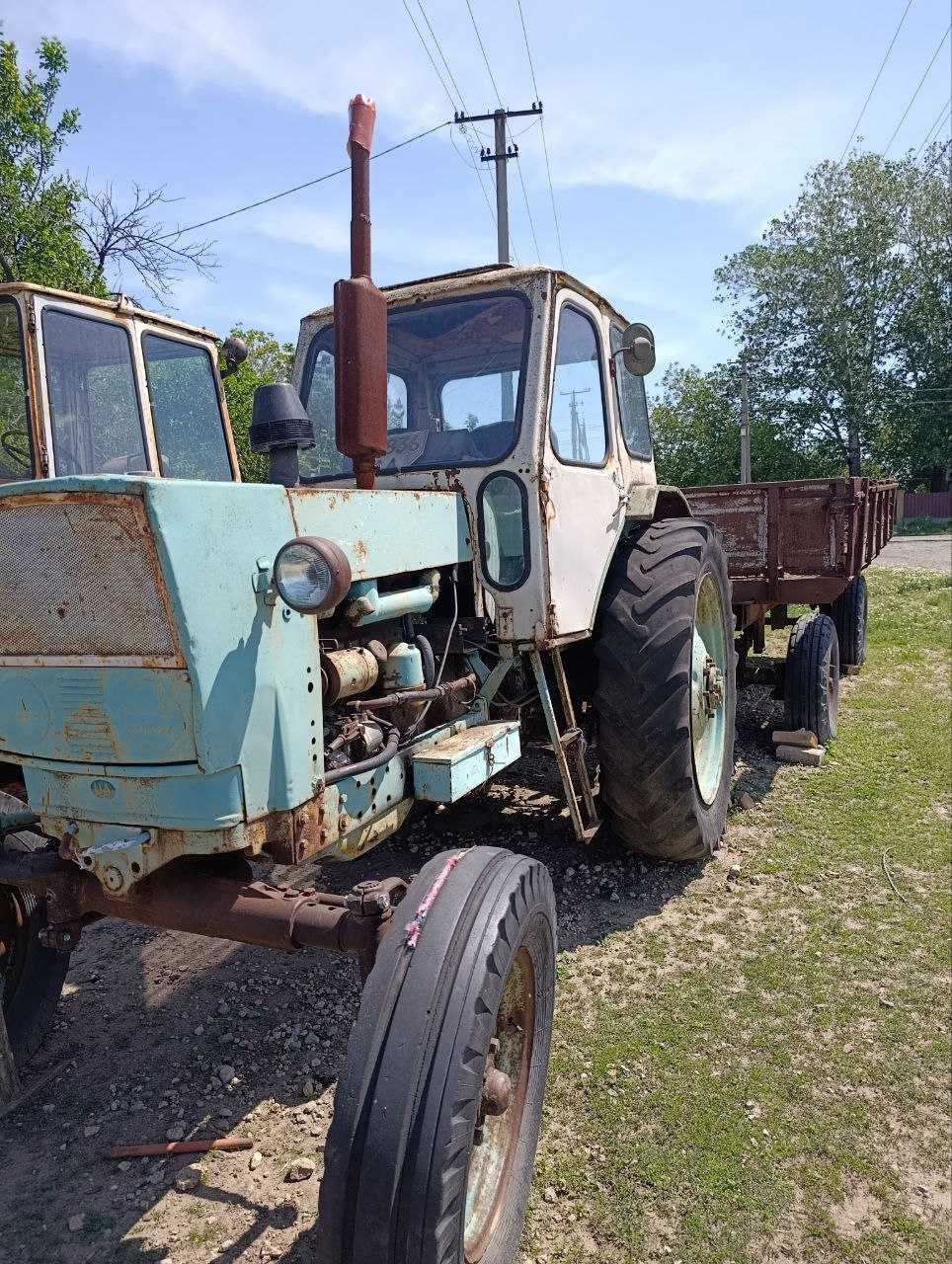 Продам трактор ЮМЗ 6