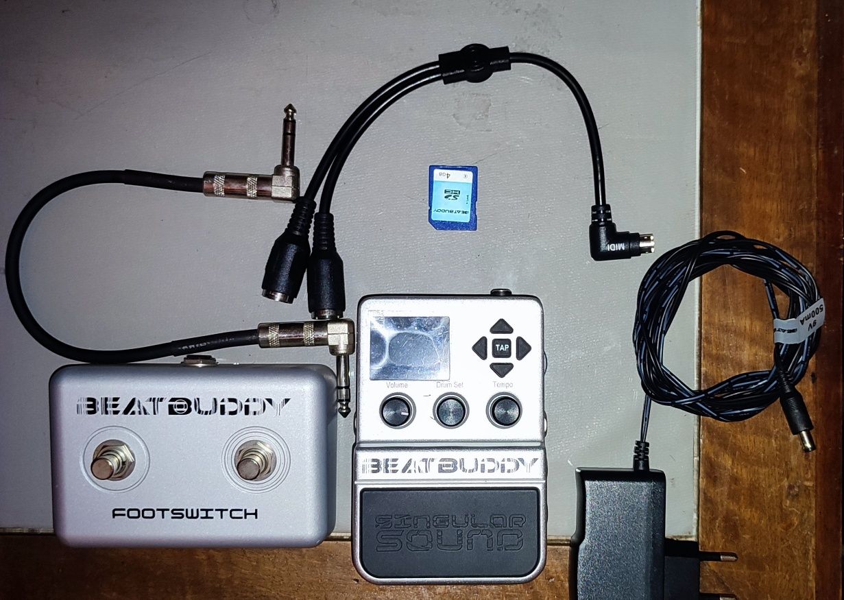 Pedal beat buddy com cartão de memória, pedal footswitch e cabos