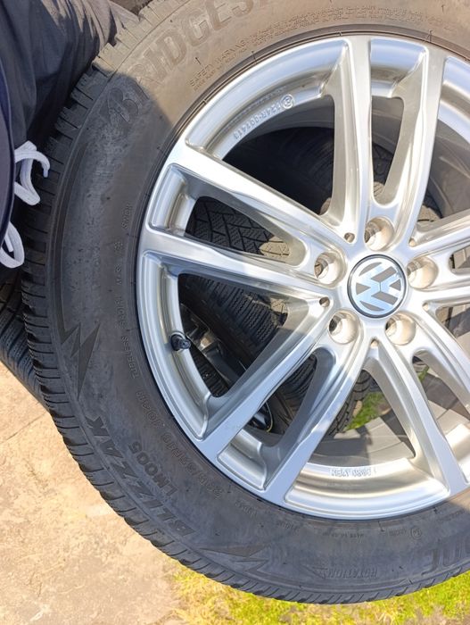 Opony zimowe Bridgestone blizzak komplet z Niemiec 2021r
