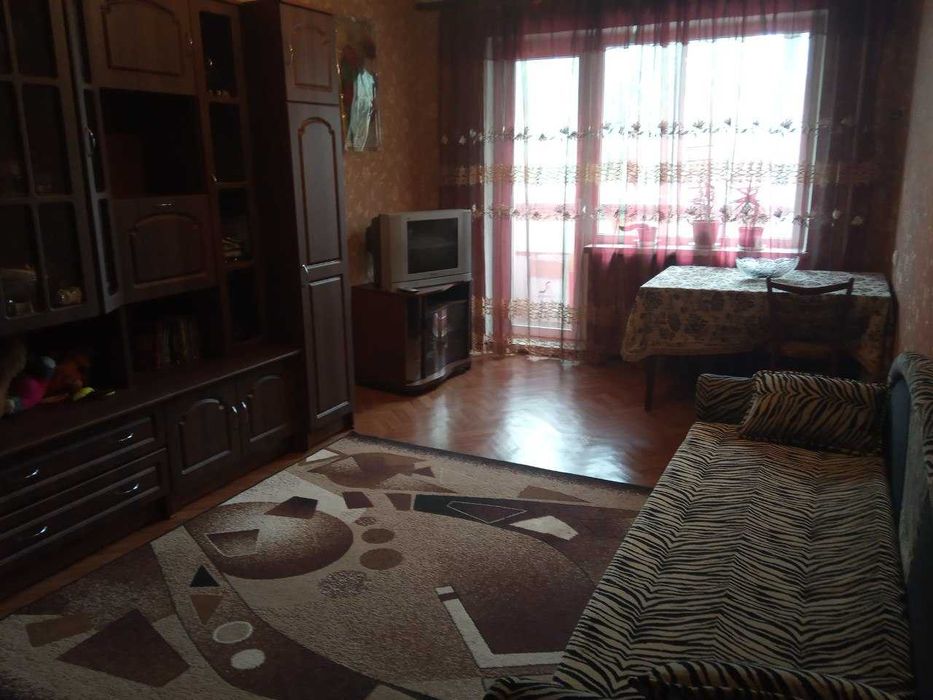 Сдам недорогую двухкомнатную на Салтовском шоссе