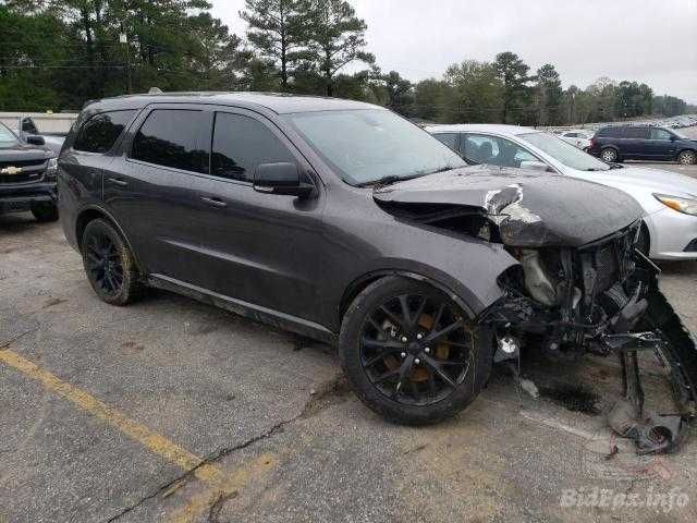 Dodge Durango 5.7 HEMI, R/T, z 2015 roku, model USA.