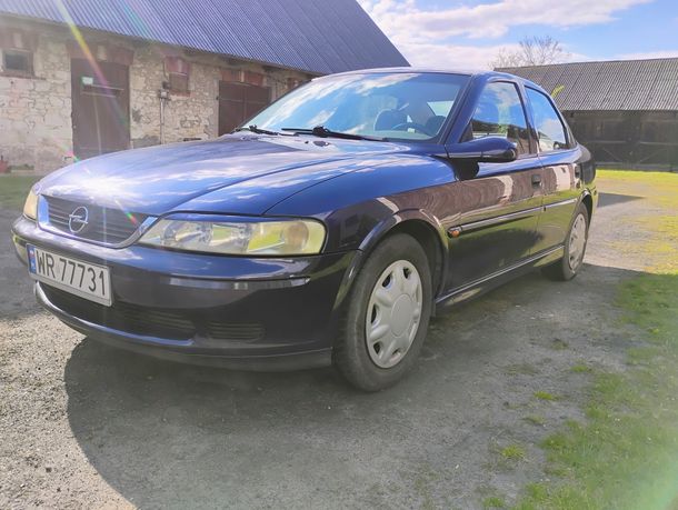 Opel Vectra B Lift 2.0 LPG Sedan