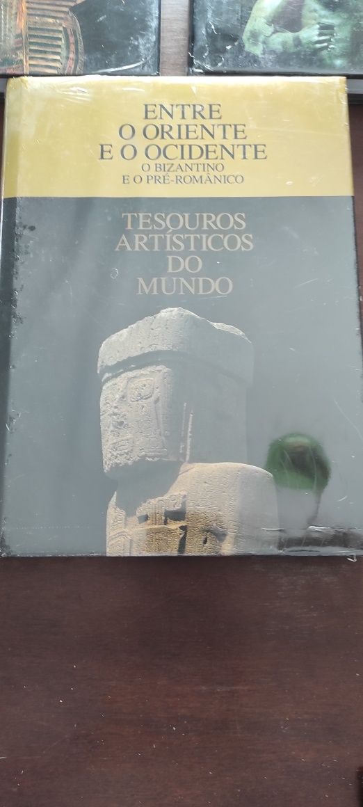 Tesouros Artísticos do Mundo