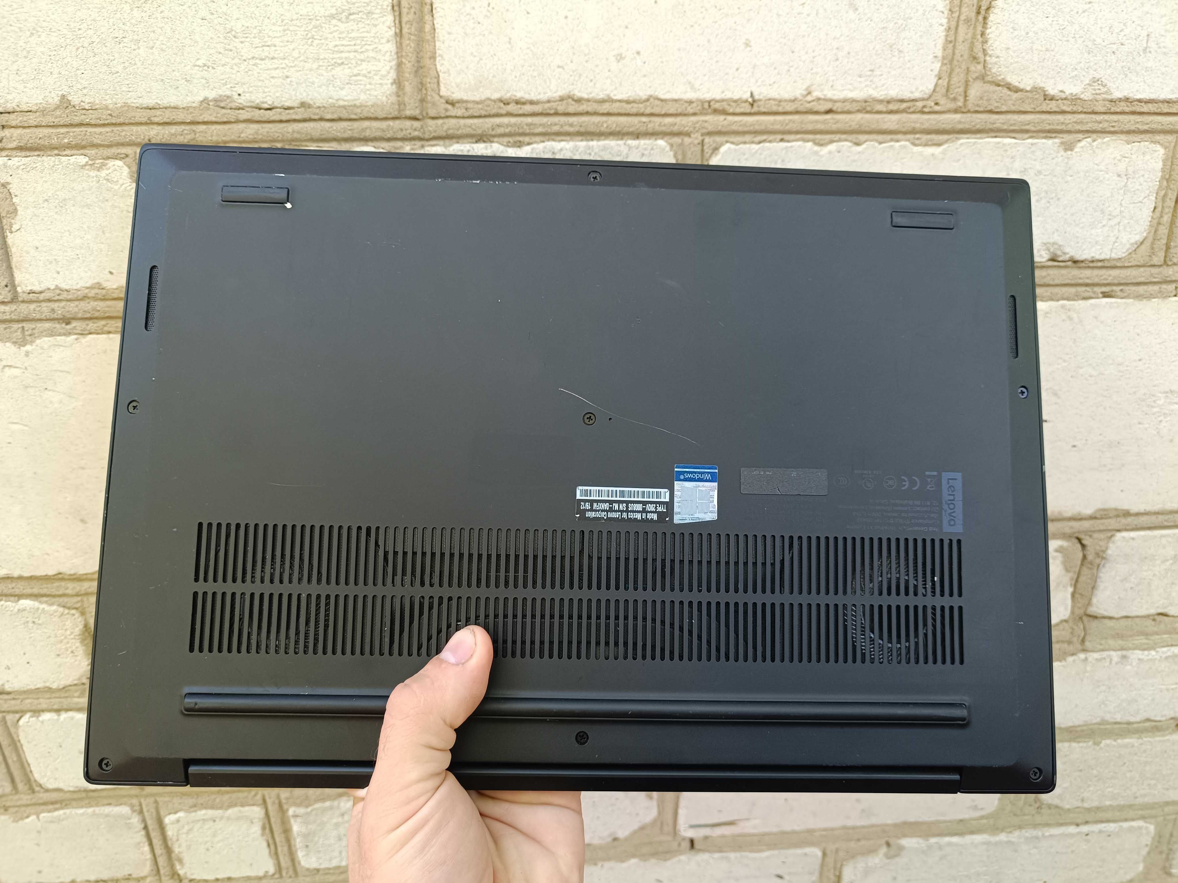з Face ID 1.7кг Ігровий ноутбук Lenovo X1 i7 9850H/32/512/GTX 1650 4GB