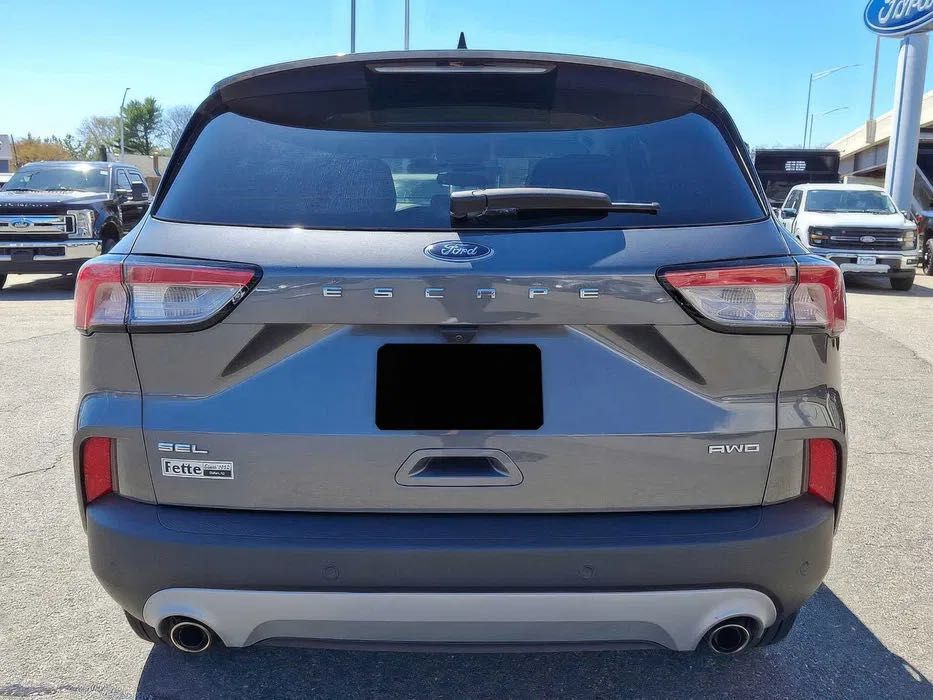 2022 Ford Escape Hybrid SEL пред Максимальная комплектация