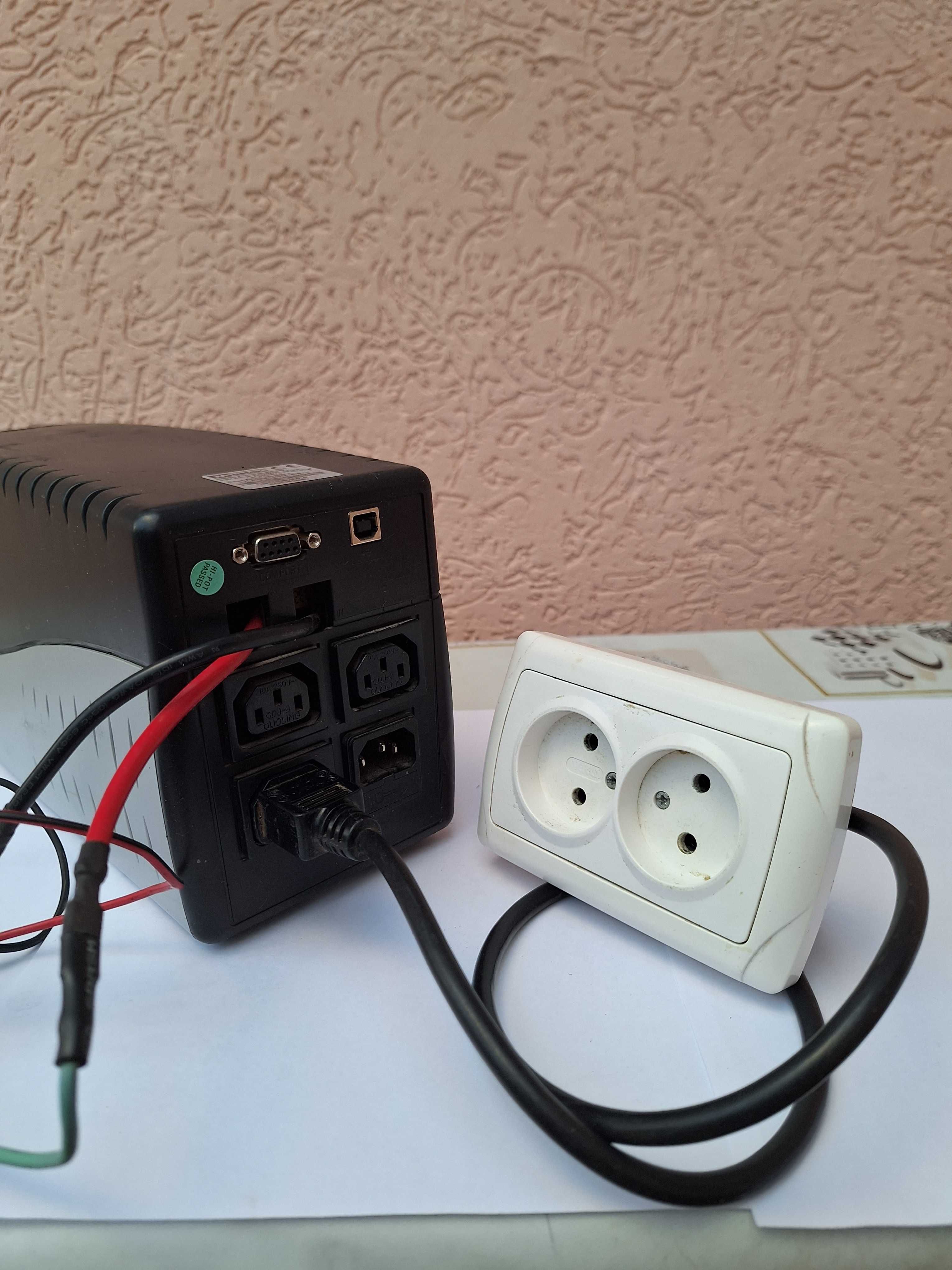 Потребує ремонту!!!Mustek PowerМust 800USB, ДБЖ, безперебійник 480 ВТ