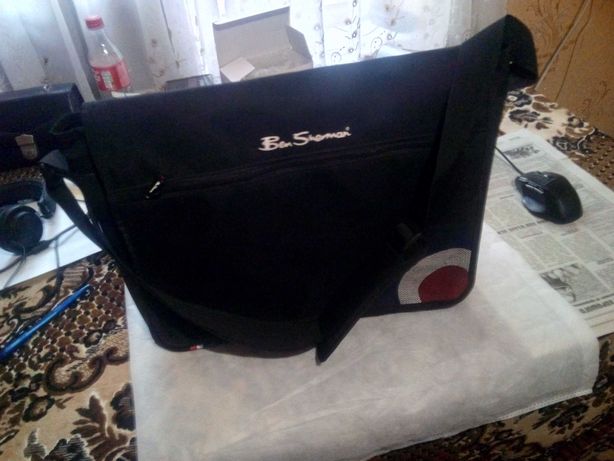 Ділова, фірмова сумка " Ben Sherman ", для ноутбуків 17.5''