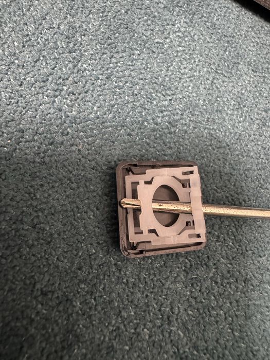 Клавіші до ноутбука