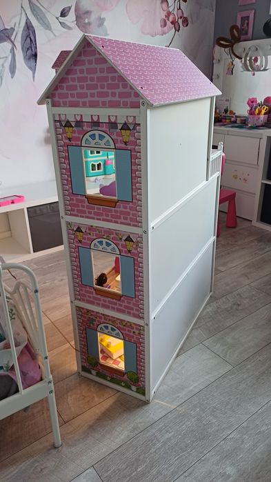 Domek dla lalek xxxxl bardzo duży z dodatkowym oświetleniem LED
