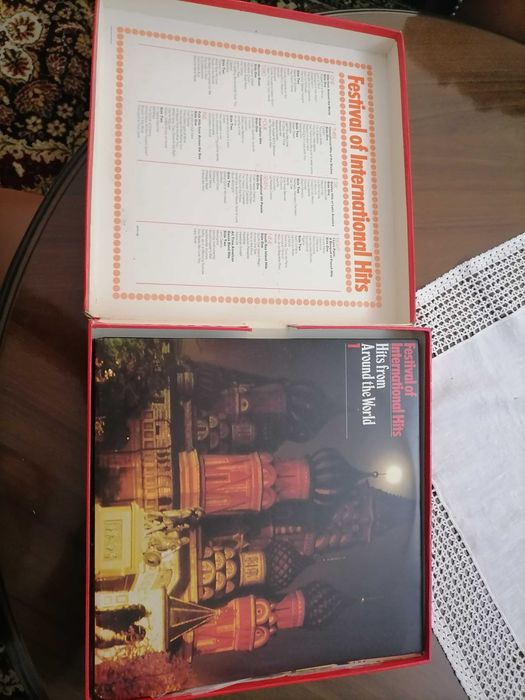 Discos vinil. Duas Box Hit Para de / Internacional Hits