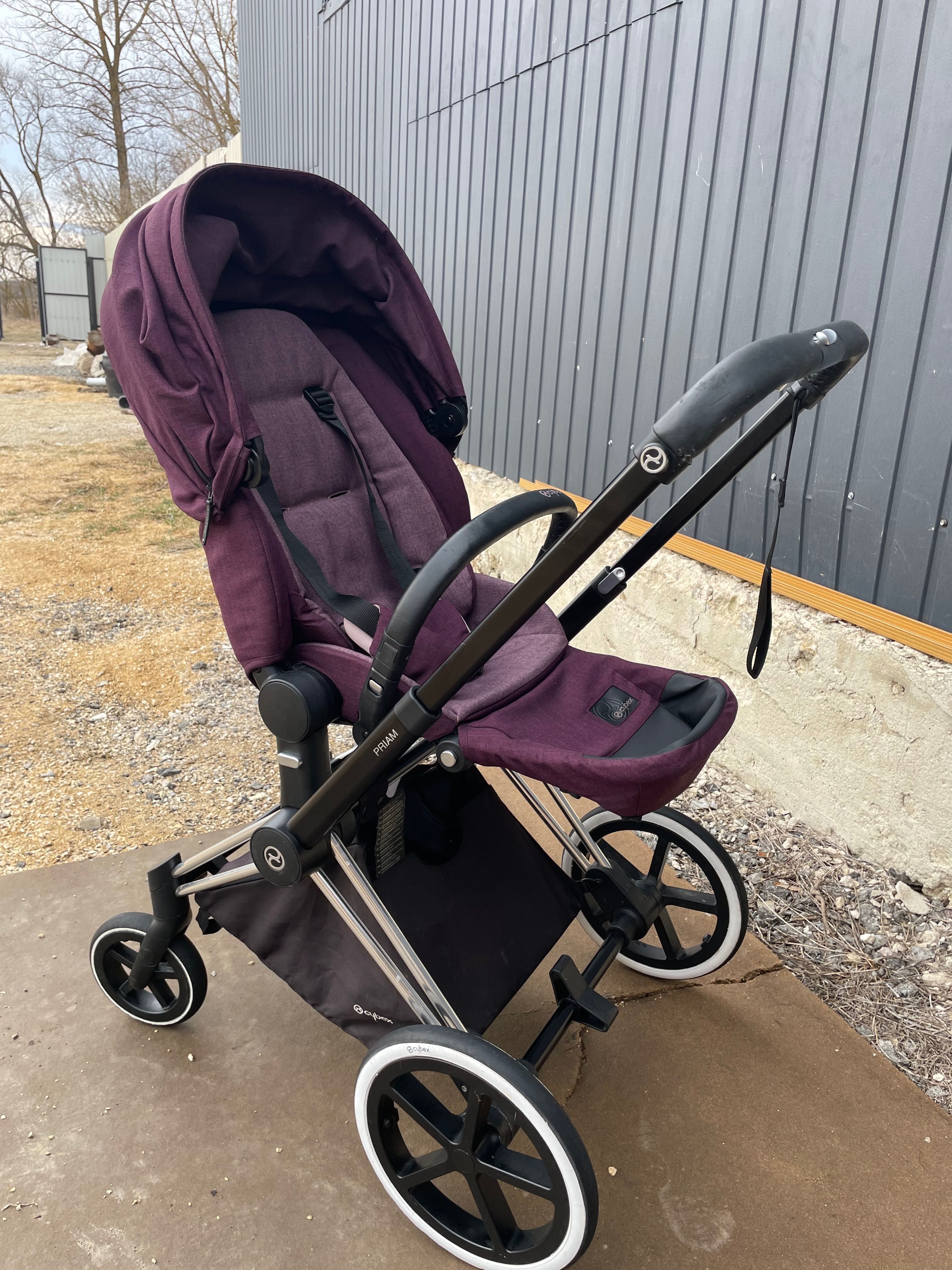 Коляска  Cybex Priam 2 в 1 . Коляска Cybex