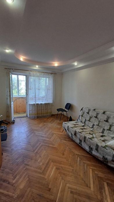 Продам 3 кім.квартиру,вул.Чорних Запорожців,ТЦ Форум,м.Бровари SL