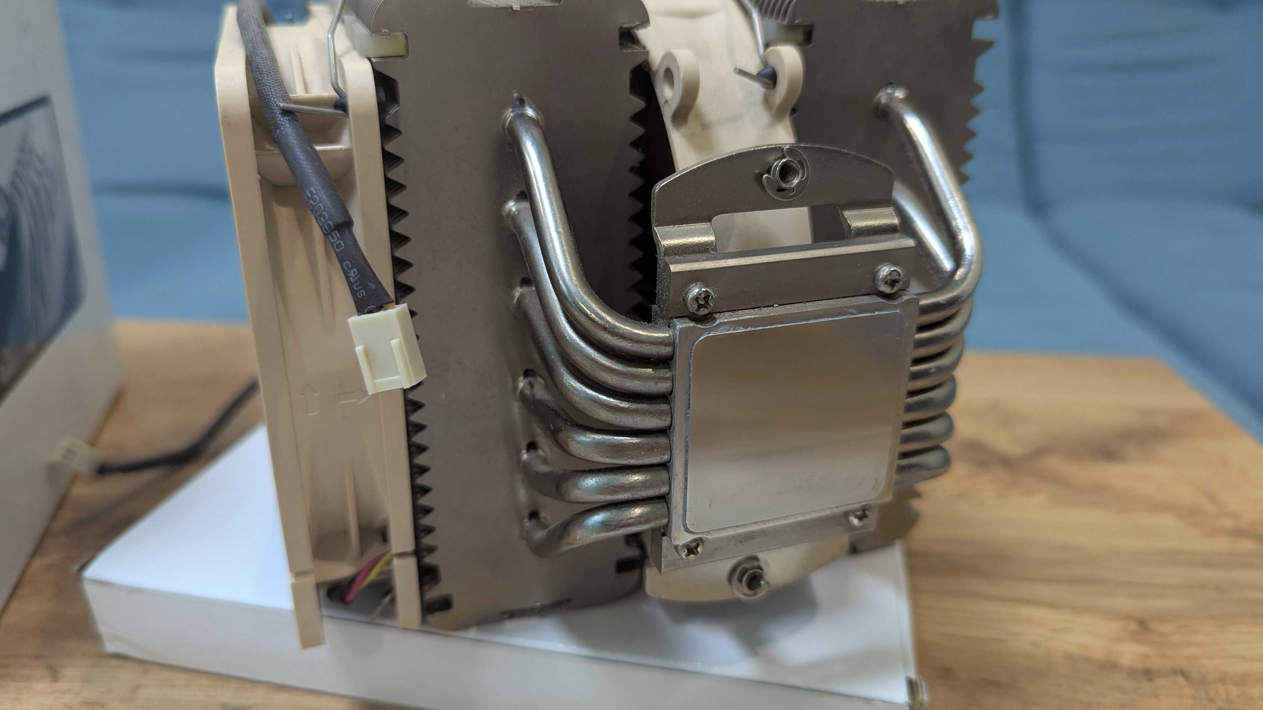 Кулер для процессора Noctua NH-D14