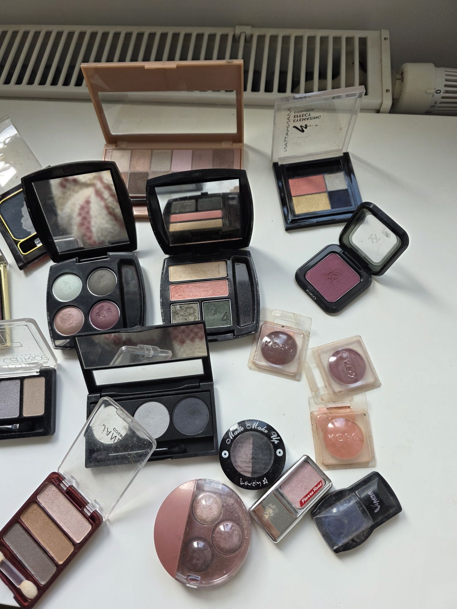 Cienie do oczu max factor maybelline revolution