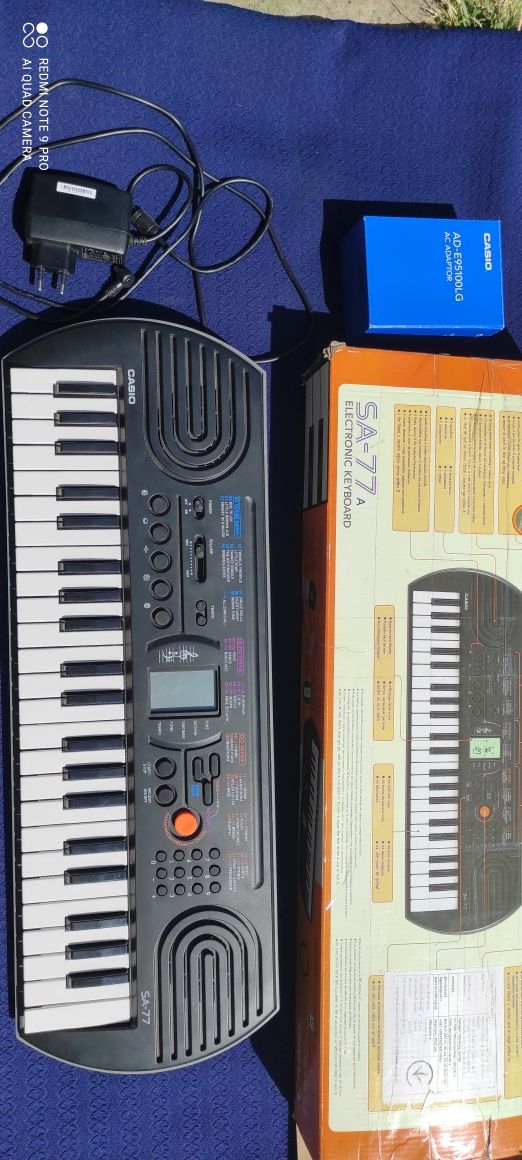 Синтезатор CASIO SA-77 ( 44 клавіші ) з 8-нотною поліфонією