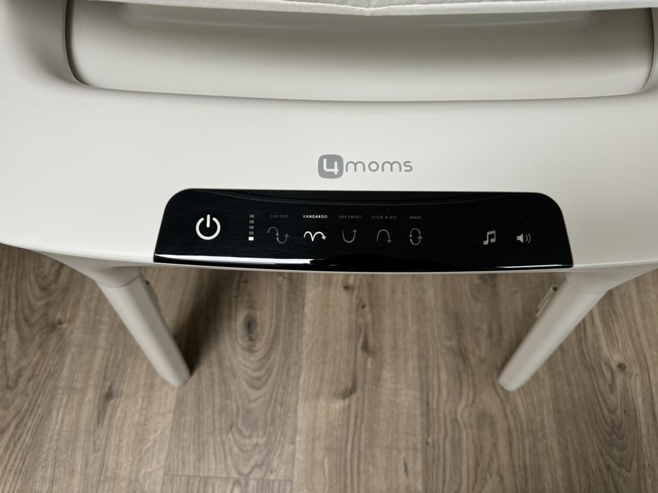 Дитяче ліжечко-люлька 4moms MamaRoo Sleep