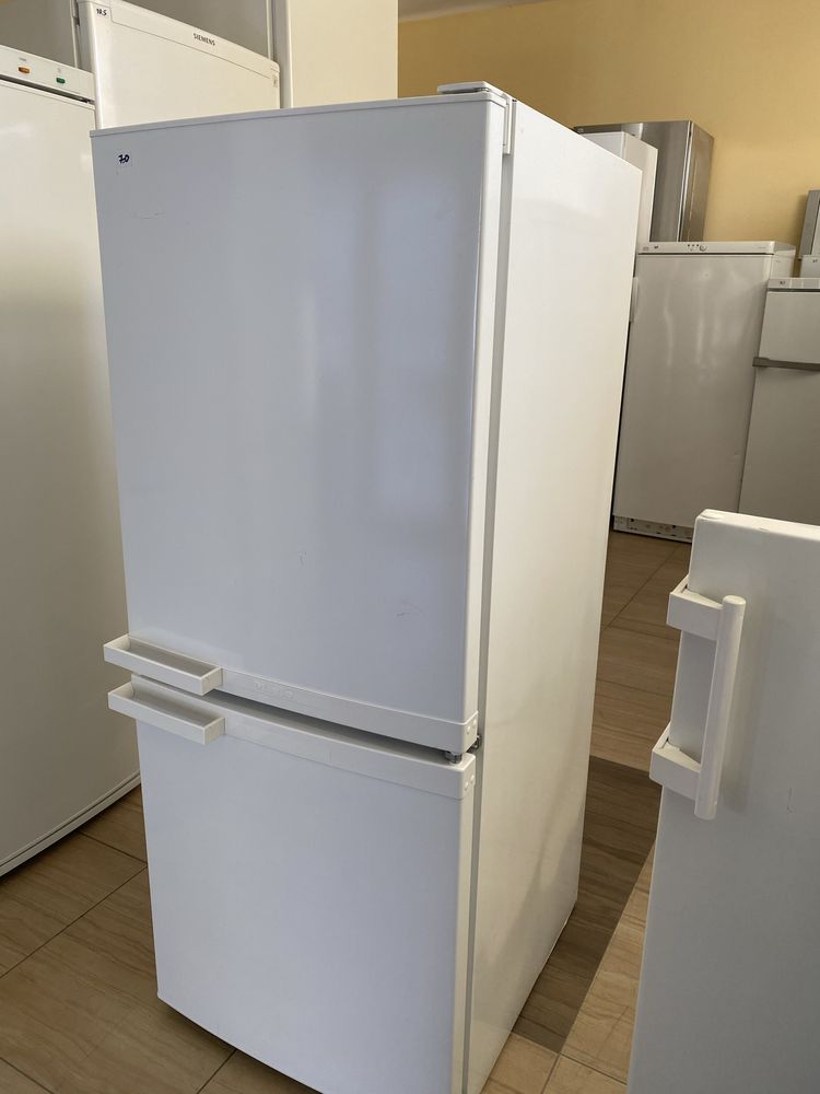 Холодильник «Liebherr”