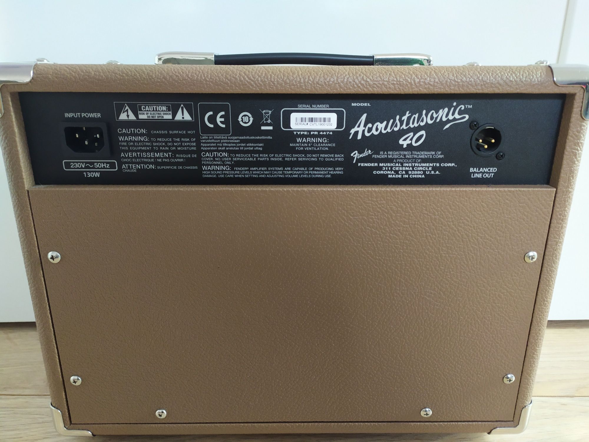 Wzmacniacz gitarowy Fender Acoustasonic 40