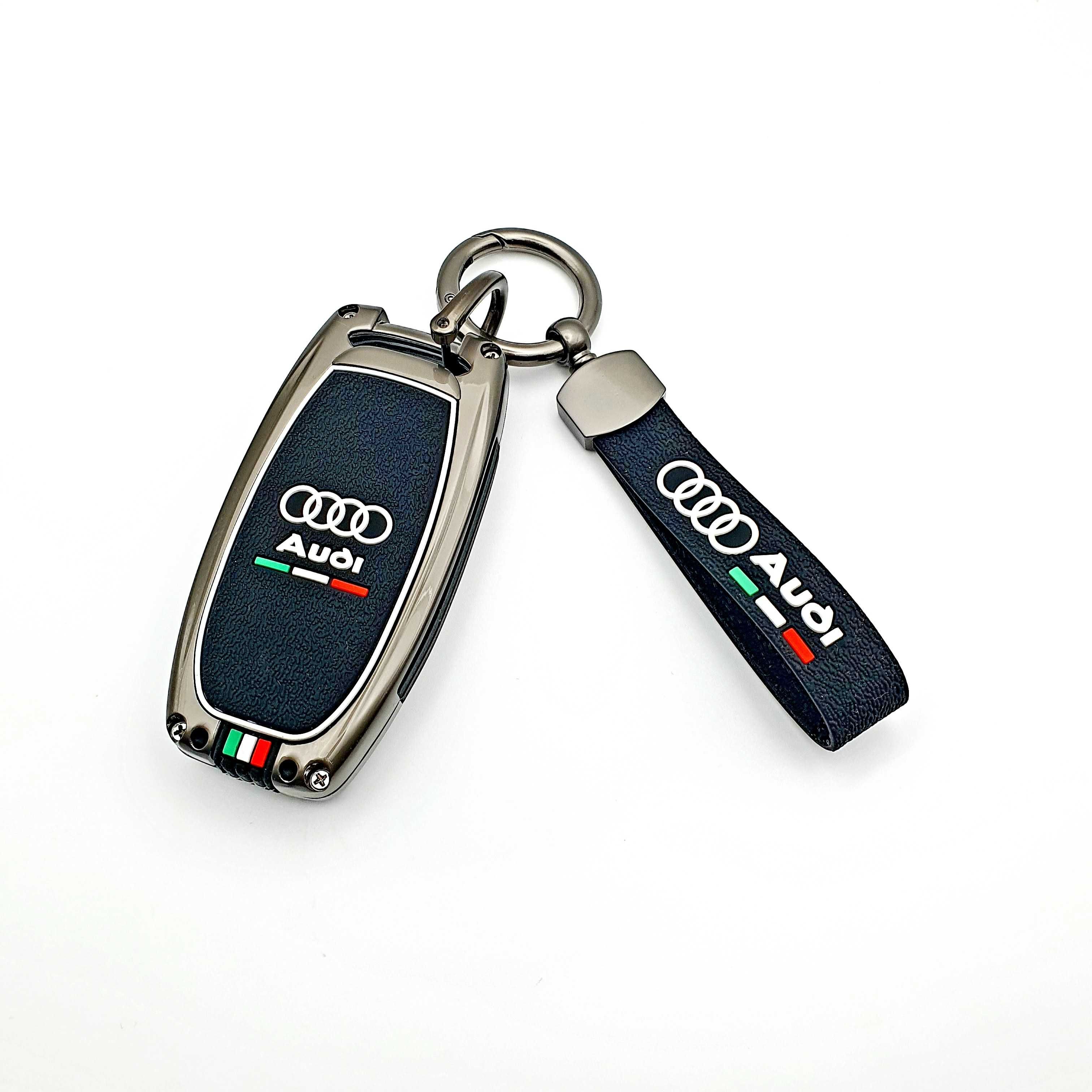 Etui z Breloczkiem Audi