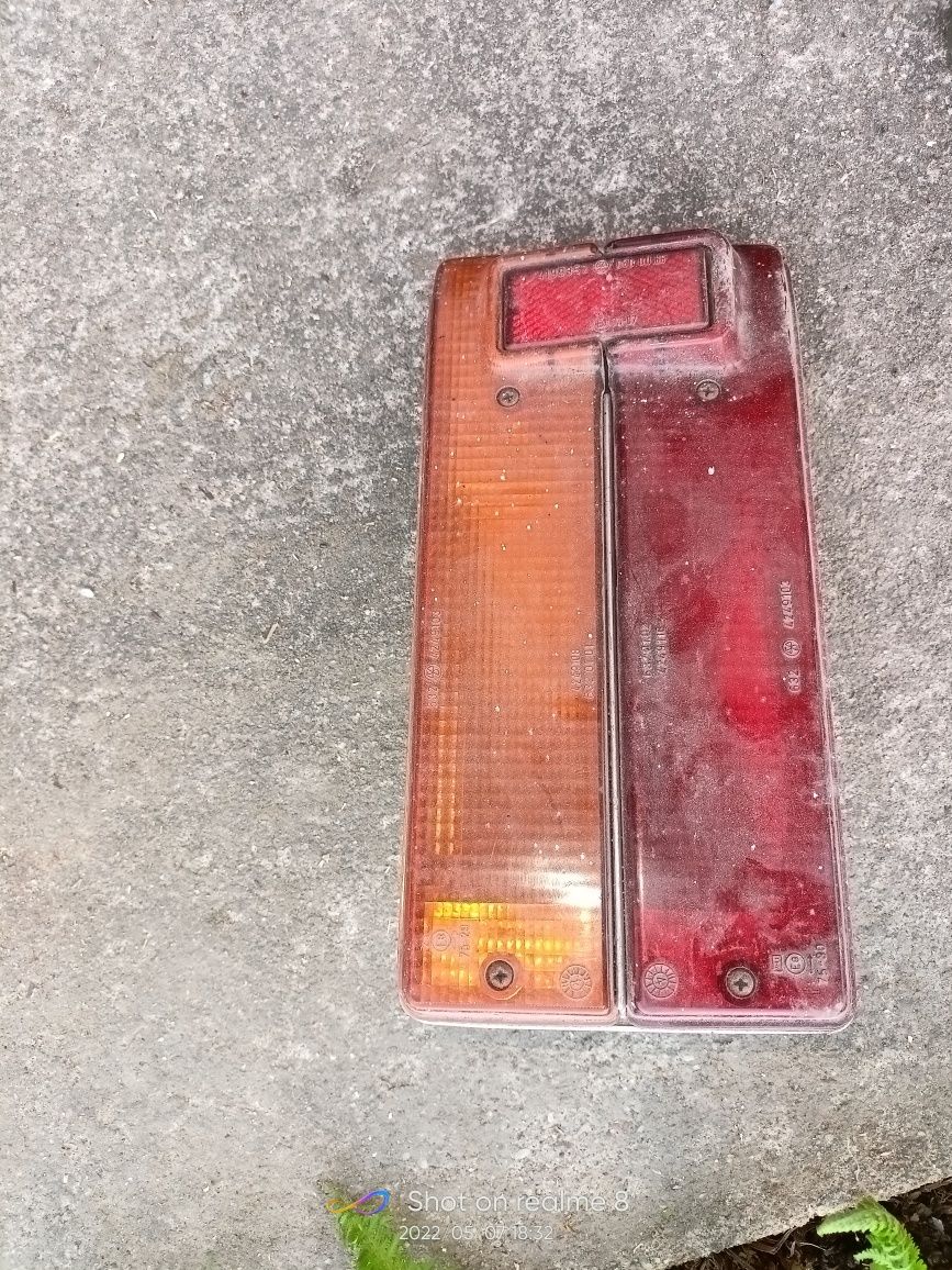 Lampa prawa Fiat 125p