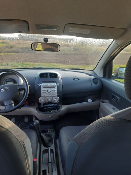 Автомобіль DAIHATSU