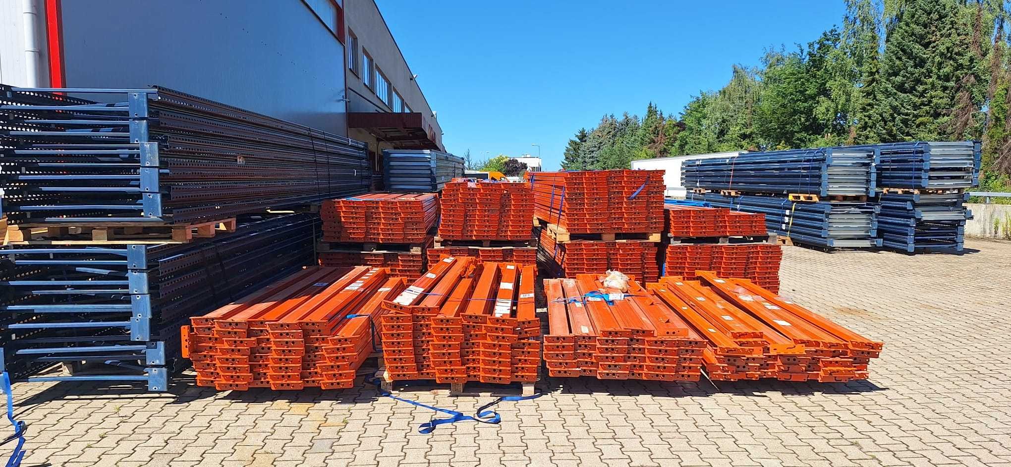 Regały wysokiego składu ramy, trawersy, system magazynowy Mecalux