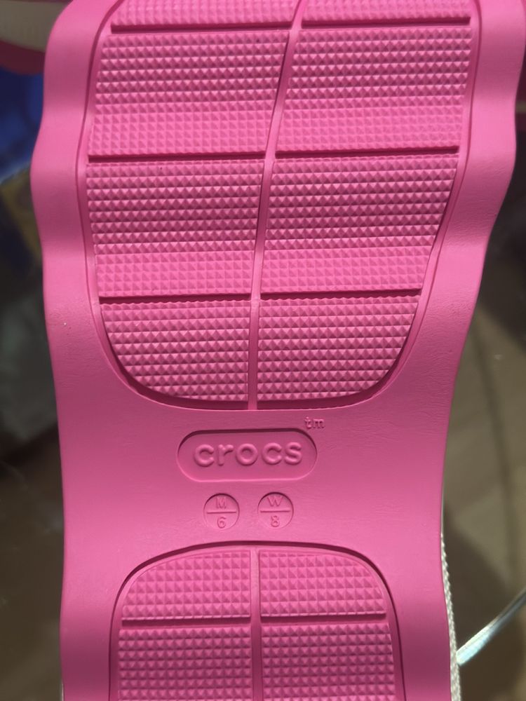 Клоги crocs ,38-39 розмір ,нові,купелені в США через баєра М6 W8