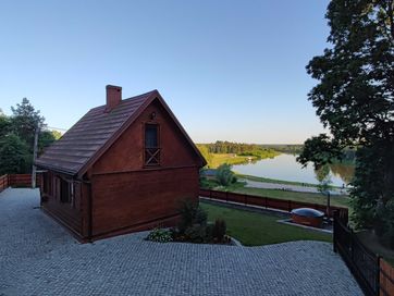 Bug Na Skarpie - Domek z Jacuzzi. Balia/ Brak sąsiadów/ Panieńskie