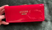 Portfel Guess czerwony