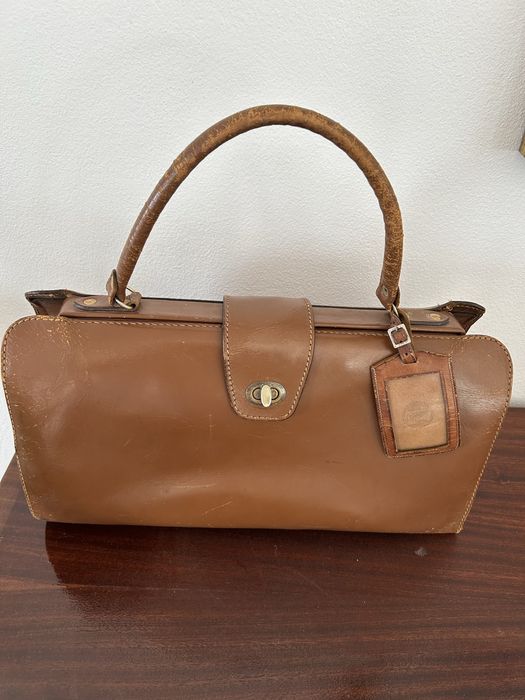 Mala vintage em pele genuina