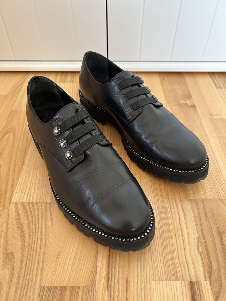 Uncome buty półbuty oksfordy czarne skóra naturalna 40