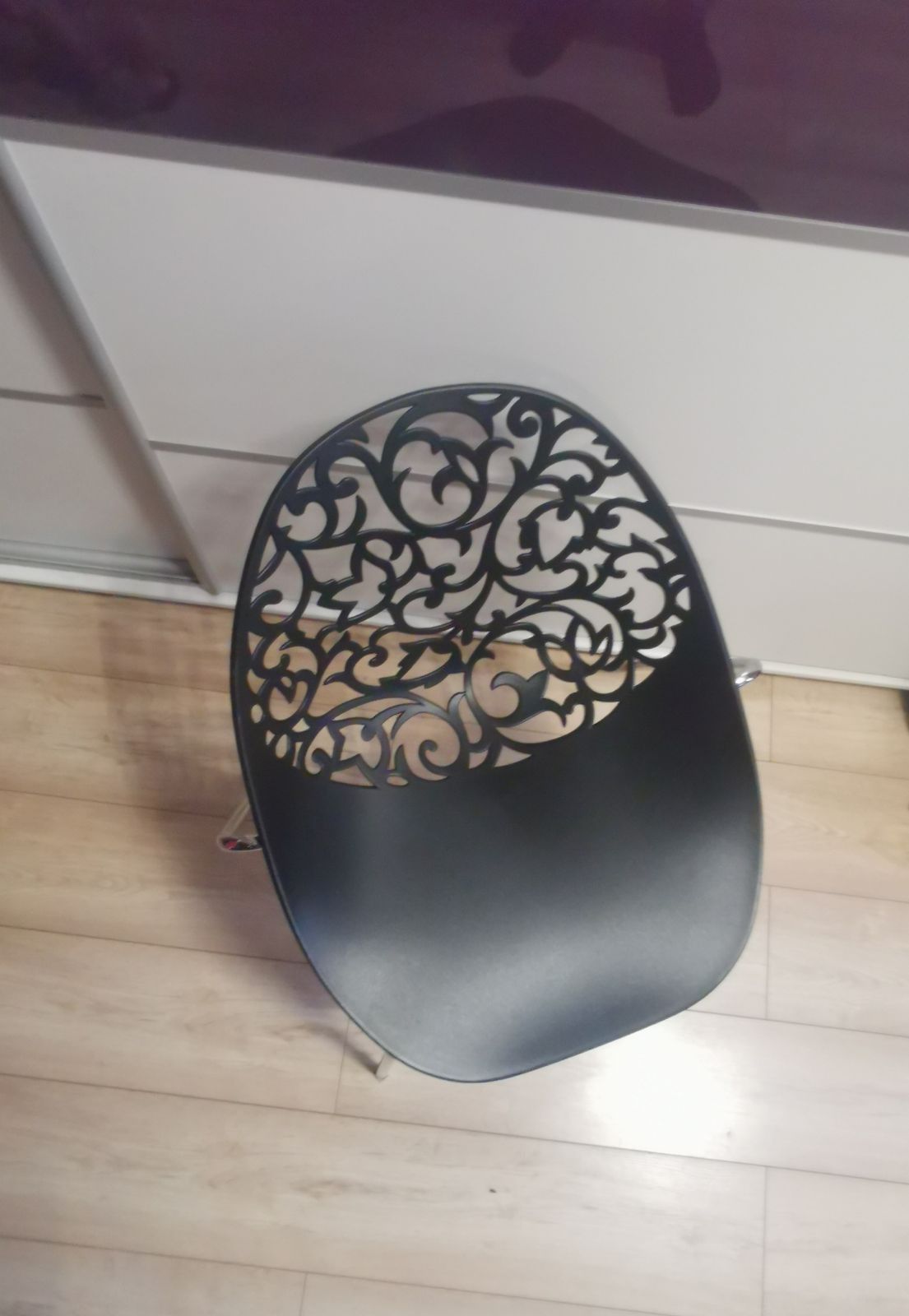 Krzesla azurowe glamur