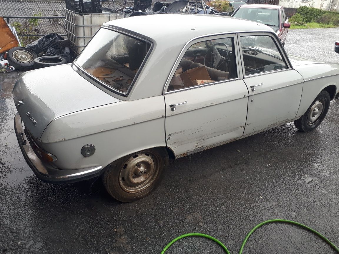 Peugeot 204 de 1972